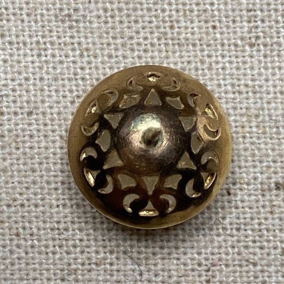 💛 Vintage 14k Gold Diamond Cut Pearl Earrings - Picture 4 of 7